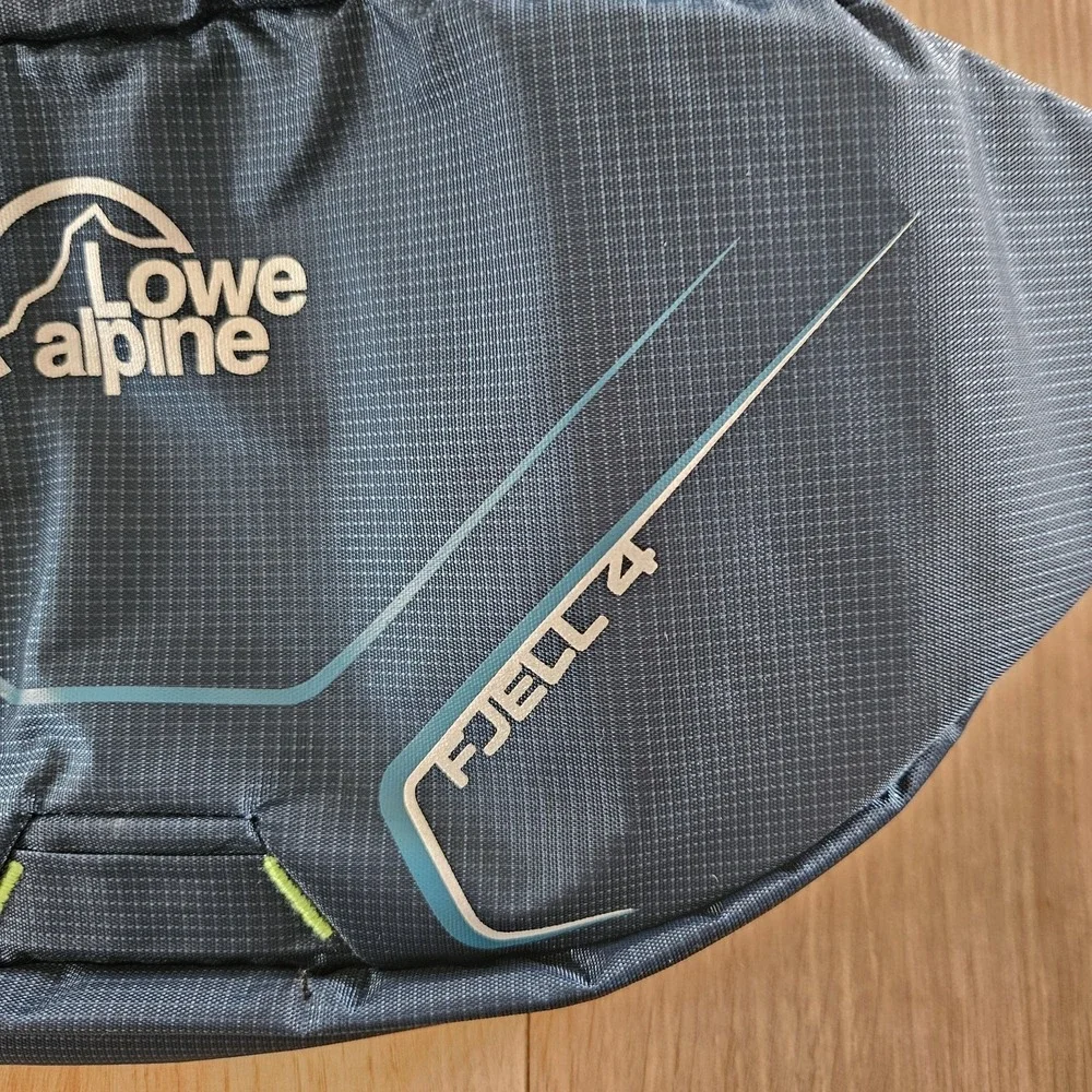Lowe Alpine nwot lowe
